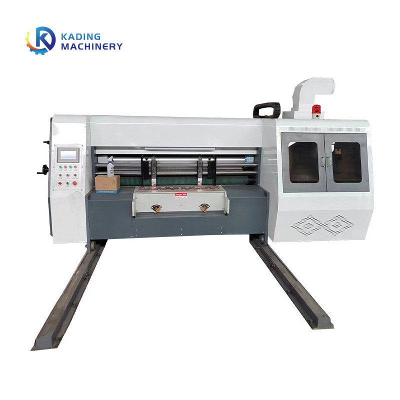 เครื่องพิมพ์กล่องกระดาษลูกฟูกให้อาหารอัตโนมัติ Slotter Die Cutter พร้อม Stacker แบบสั่นสะเทือน